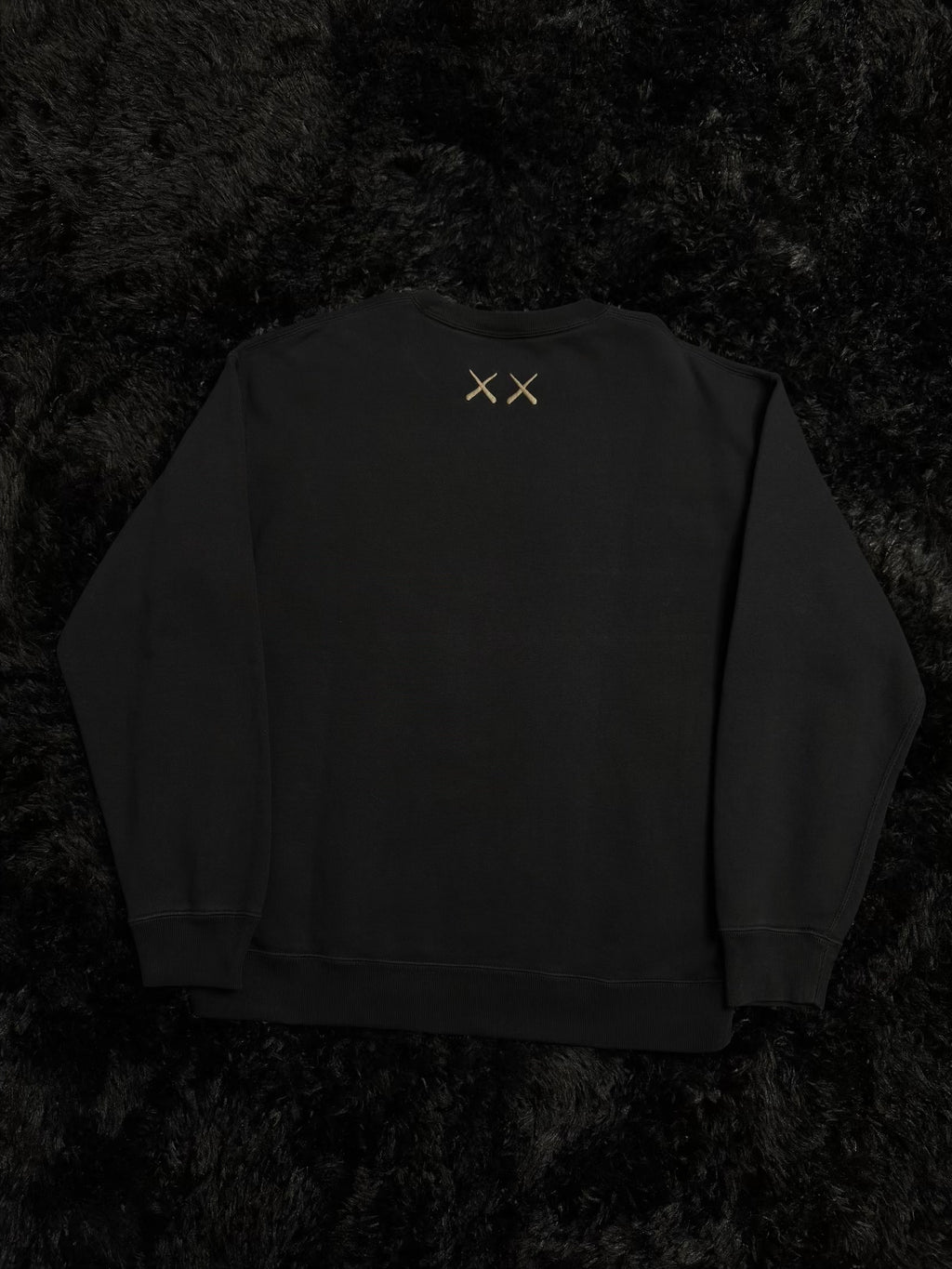 KAWS X UNIQLO SWEATSHIRT