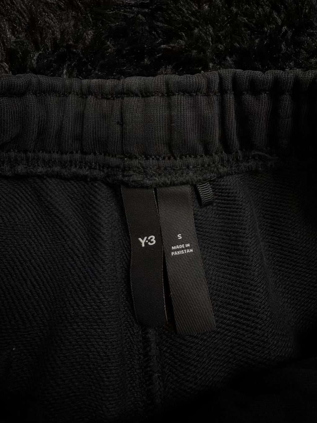 Y-3 GRAPHIC LOGO SWEATPANTS