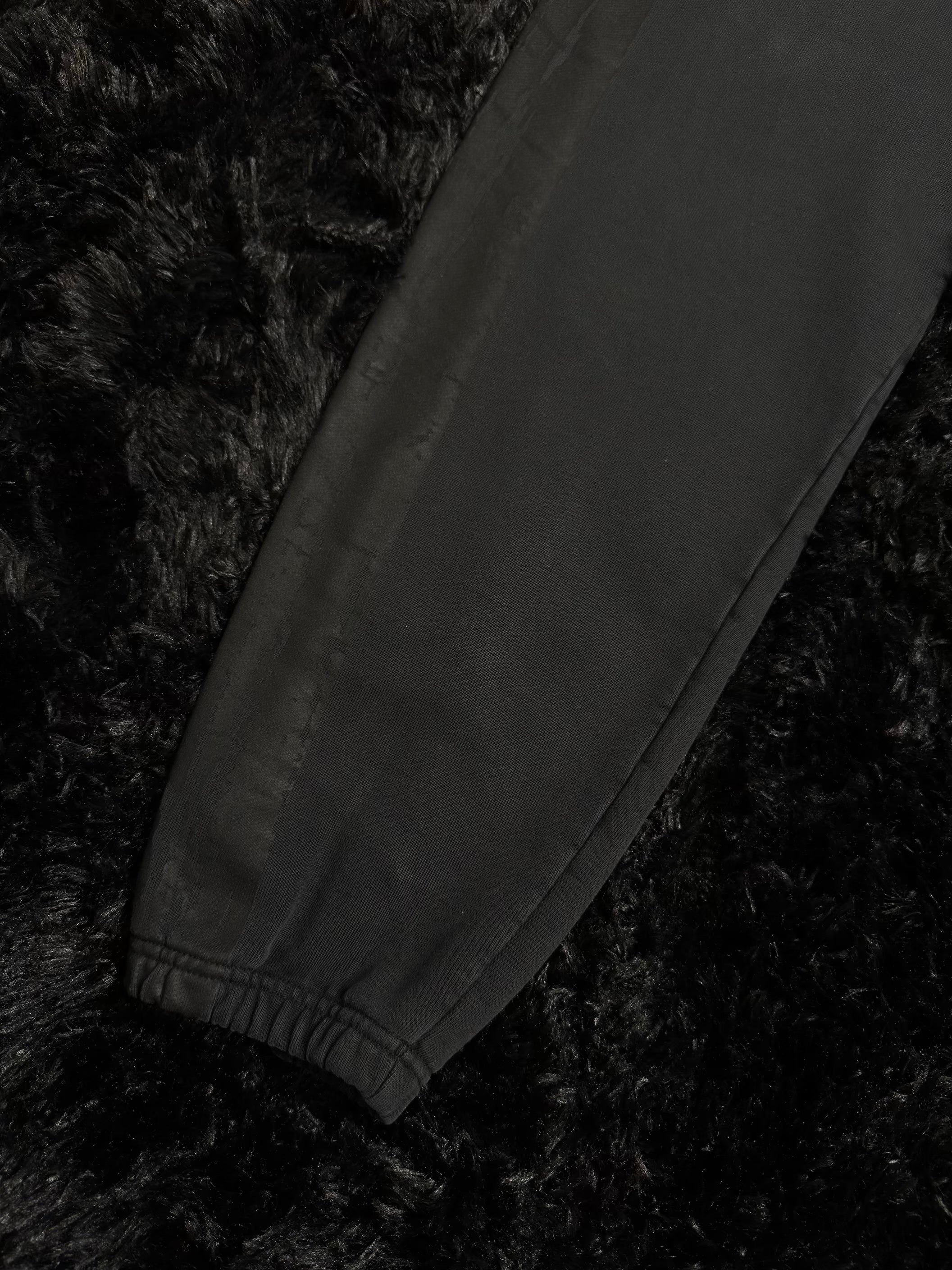 Y-3 GRAPHIC LOGO SWEATPANTS