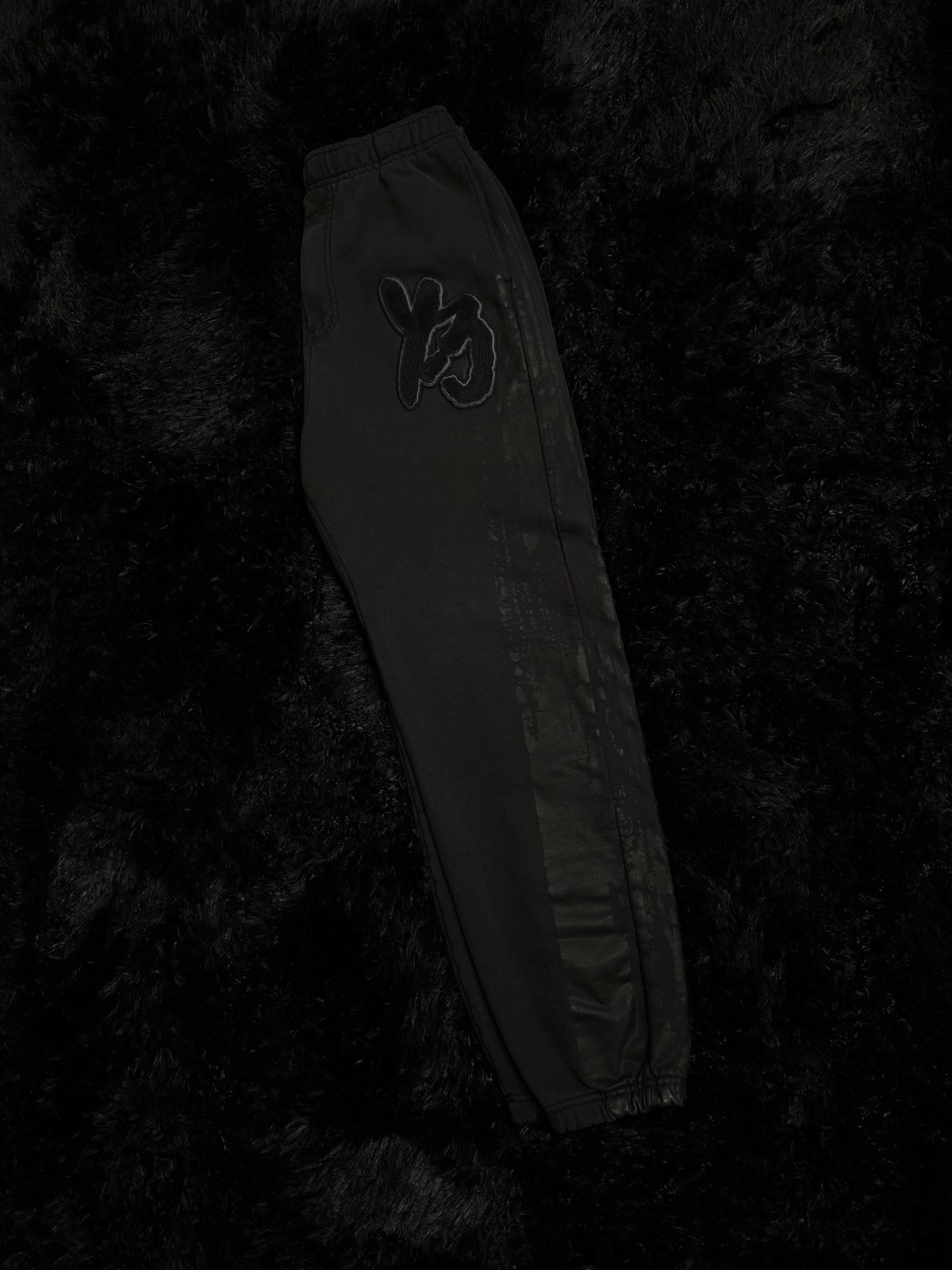 Y-3 GRAPHIC LOGO SWEATPANTS